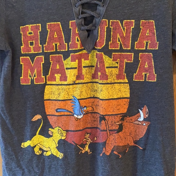 Disney “Hakuna Matata” Tie-Up V-Neck T-Shirt - Picture 3 of 7